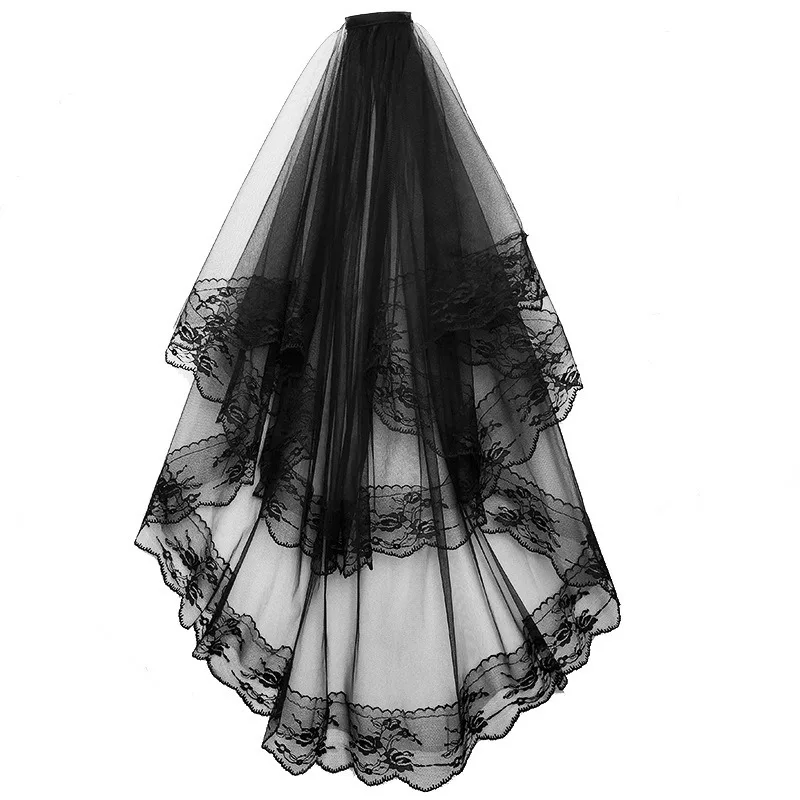 Voile de fantôme — dentelle noire